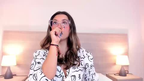 mila_thomass online show from March 2, 2026, 11:06 am