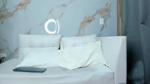          online show from February 7, 2025, 9:15 pm