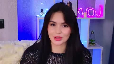 Mila online show from April 6, 2026, 6:36 am