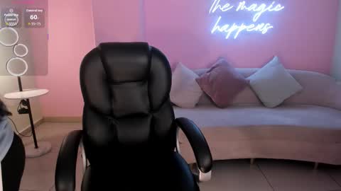 Mila online show from January 13, 2026, 3:01 am