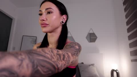 Mila       online show from March 13, 2026, 10:38 pm