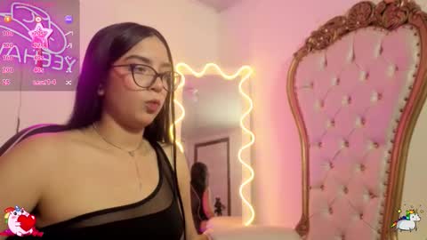 milah_tay online show from February 23, 2026, 11:40 am