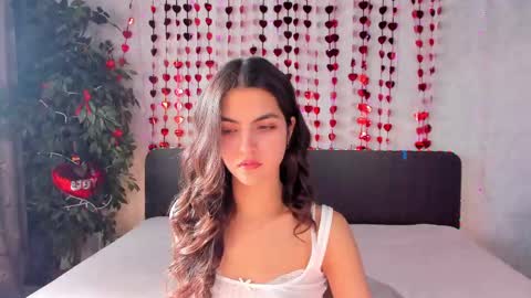 Snapshot of milana_crystal_ chatting on February 25, 2025, 11:30 am Milana online show from February 25, 2025, 11:30 am