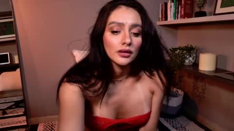 Snapshot of milana_desire chatting on April 20, 2026, 11:28 pm milana online show from April 20, 2026, 11:28 pm