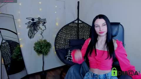Milana online show from May 27, 2026, 1:57 am