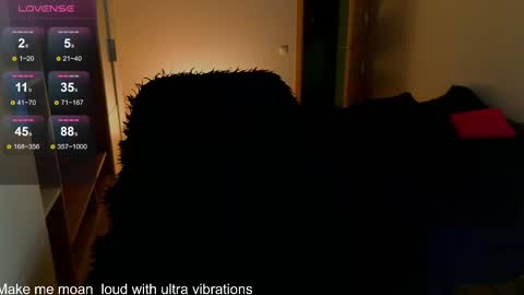 Lana online show from March 6, 2025, 12:43 am