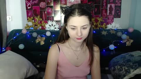 Snapshot of milanaroz chatting on December 31, 2024, 5:55 am milanaroz online show from December 31, 2024, 5:55 am