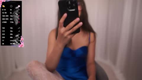 Snapshot of milanianew chatting on October 12, 2025, 12:42 am milanianew online show from October 12, 2025, 12:42 am