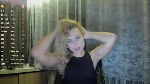 Snapshot of milanna_x chatting on September 21, 2025, 10:55 pm milanna_x online show from September 21, 2025, 10:55 pm