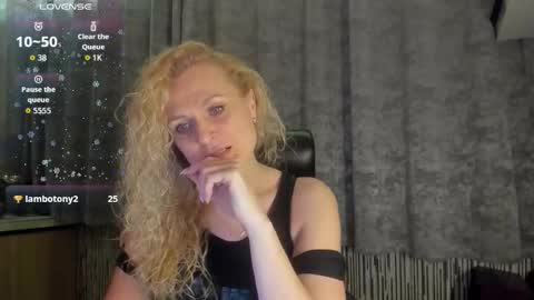 milanna_x online show from March 6, 2026, 4:25 pm