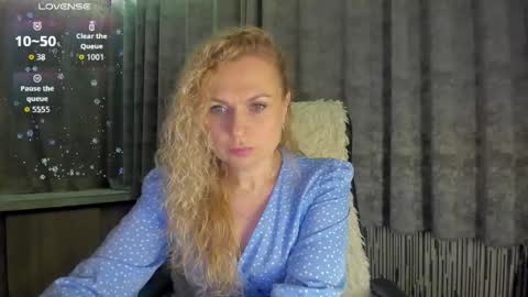 Snapshot of milanna_x chatting on May 27, 2026, 7:33 pm milanna_x online show from May 27, 2026, 7:33 pm