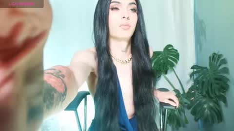 MILAN SANTANA online show from September 19, 2025, 10:54 pm