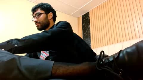 milanzaire online show from January 12, 2026, 5:40 pm