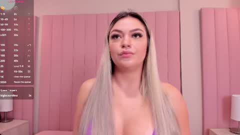 Sexy Mila  online show from July 2, 2026, 12:44 pm