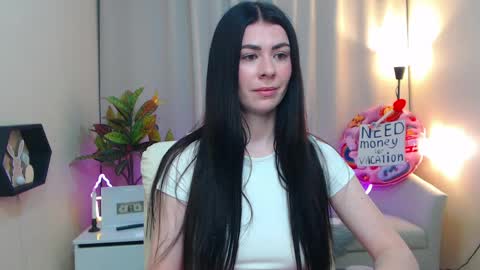 Snapshot of milasecretsss chatting on May 28, 2026, 6:54 am milasecretsss online show from May 28, 2026, 6:54 am