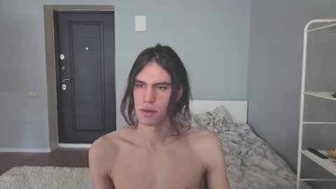 Mila online show from March 20, 2026, 9:58 am