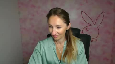 Milena online show from March 23, 2026, 6:17 am