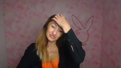 Milena online show from March 24, 2026, 6:51 am