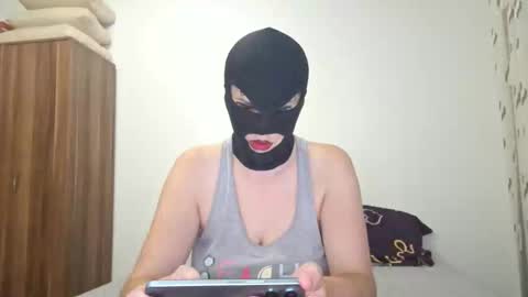 Snapshot of milf44milf chatting on October 11, 2025, 3:28 am milf44milf online show from October 11, 2025, 3:28 am