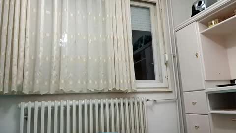 Snapshot of milf44milf chatting on February 2, 2026, 5:00 pm milf44milf online show from February 2, 2026, 5:00 pm