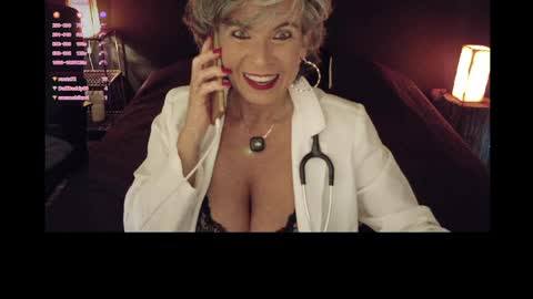Snapshot of milf_ette chatting on May 26, 2026, 1:12 am Fabiola online show from May 26, 2026, 1:12 am