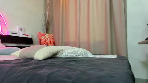 Snapshot of milf_tea chatting on February 2, 2025, 7:09 am Thea NONUDE in public GMT2 Mon 3-9 AM Wed 3-9 AM Thur 3-9 AM Fri 3-9 AM Sun 3-9 AM. online show from February 2, 2025, 7:09 am