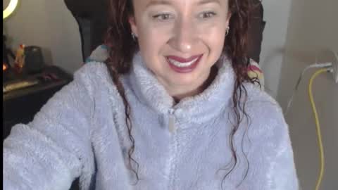 Valeria online show from October 17, 2025, 2:19 pm