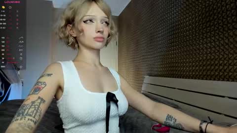 Mila 3 aka Deepthroat World Champion online show from March 7, 2026, 9:56 pm