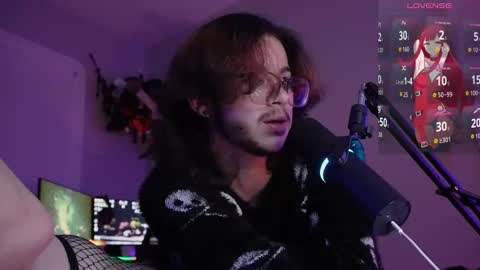 Snapshot of milkingmarlo chatting on November 6, 2025, 2:56 am milkingmarlo online show from November 6, 2025, 2:56 am