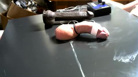 milk me dry online show from December 19, 2024, 2:45 am