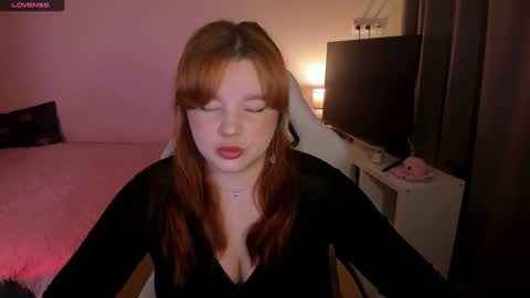 Lisa online show from December 1, 2024, 4:29 pm