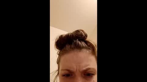 milkymomasquirtsalot online show from April 30, 2026, 6:20 am