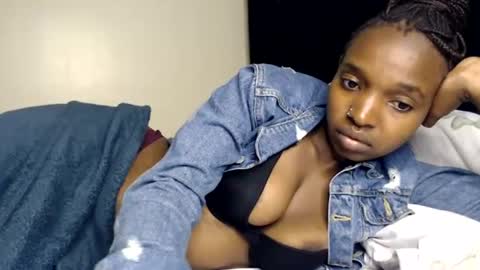 Snapshot of milla_armani chatting on July 16, 2026, 2:23 pm milla_armani online show from July 16, 2026, 2:23 pm