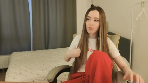 Eva online show from March 28, 2026, 5:07 am