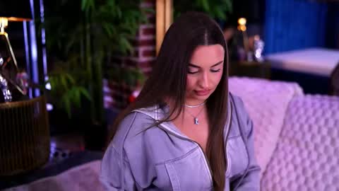 Milla online show from February 28, 2026, 7:42 am