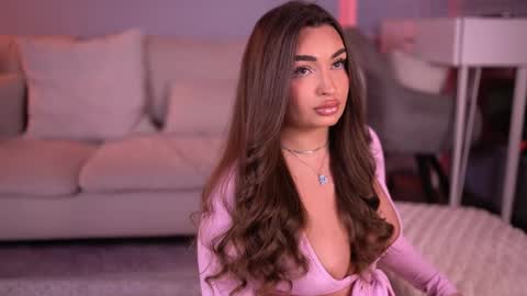 Milla online show from April 19, 2026, 5:40 am