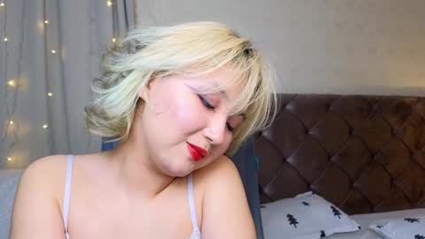 Milla or just Mi online show from January 28, 2025, 4:41 pm