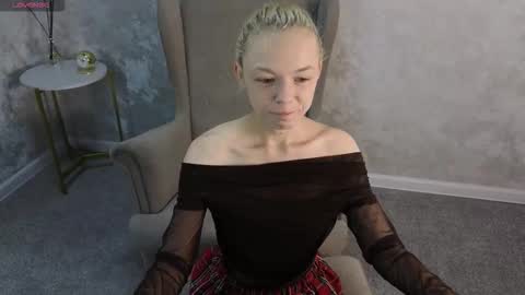 Hello  Im Mila online show from September 30, 2025, 8:30 am