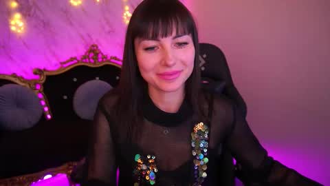 millaluxlove online show from January 12, 2026, 8:19 am