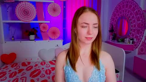 Snapshot of millana_hot chatting on April 9, 2026, 9:04 am Milana online show from April 9, 2026, 9:04 am