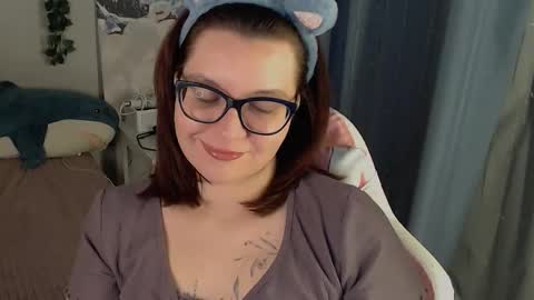 Snapshot of millapoolys chatting on February 5, 2026, 2:22 pm Milla online show from February 5, 2026, 2:22 pm