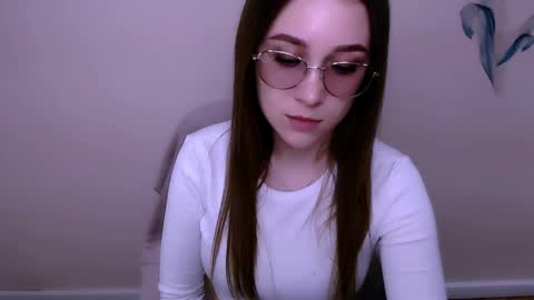 Snapshot of millasamsd chatting on April 4, 2026, 11:08 am Milla online show from April 4, 2026, 11:08 am