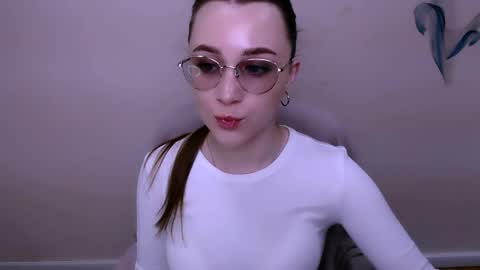 Snapshot of millasamsd chatting on April 6, 2026, 10:38 am Milla online show from April 6, 2026, 10:38 am