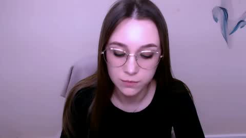 Snapshot of millasamsd chatting on April 23, 2026, 12:29 pm Milla online show from April 23, 2026, 12:29 pm