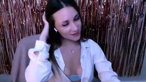 Milla online show from July 7, 2026, 11:25 am