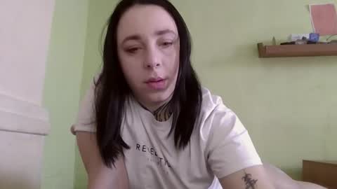 Snapshot of millasourety chatting on March 1, 2026, 9:55 am MillaSourety online show from March 1, 2026, 9:55 am