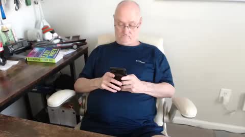 millenium0129 online show from March 12, 2025, 5:49 pm