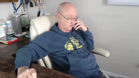 millenium0129 online show from January 9, 2026, 5:48 pm