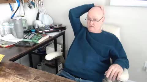 Snapshot of millenium0129 chatting on January 17, 2026, 7:17 pm millenium0129 online show from January 17, 2026, 7:17 pm