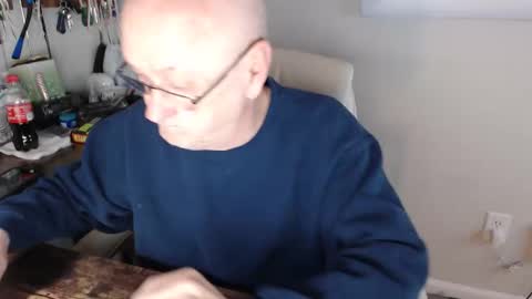 Snapshot of millenium0129 chatting on February 23, 2026, 12:52 am millenium0129 online show from February 23, 2026, 12:52 am